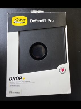OtterBox Defender Pro Drop+ iPad Air Case in Black and White